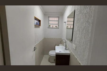 Foto 03 de casa à venda com 4 quartos, 170m² em Vila Santo Estefano, São Paulo