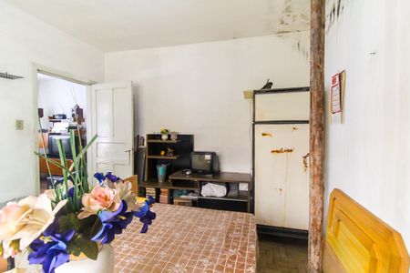 Casa à venda com 80m², 2 quartos e 6 vagas Casa à venda com 80m², 2 quartos e 6 vagasQuarto 1