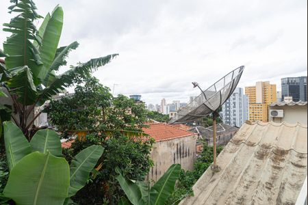 Casa à venda com 232m², 3 quartos e 2 vagas Casa à venda com 232m², 3 quartos e 2 vagasVista do Quintal