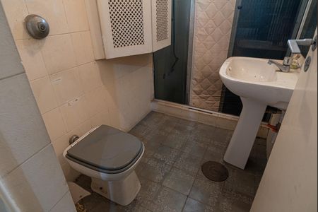 Casa à venda com 232m², 3 quartos e 2 vagas Casa à venda com 232m², 3 quartos e 2 vagasBanheiro do Quarto 3 (Suíte)