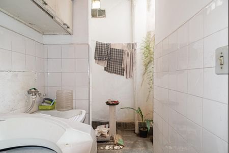 Casa à venda com 232m², 3 quartos e 2 vagas Casa à venda com 232m², 3 quartos e 2 vagasÁrea de Serviço