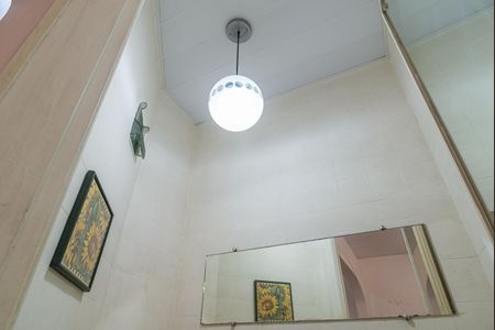 Casa à venda com 232m², 3 quartos e 2 vagas Casa à venda com 232m², 3 quartos e 2 vagasLavabo