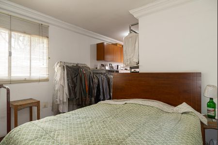 Casa à venda com 232m², 3 quartos e 2 vagas Casa à venda com 232m², 3 quartos e 2 vagasQuarto 1