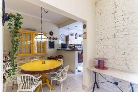 Casa de condomínio à venda com 200m², 4 quartos e 3 vagasCozinha