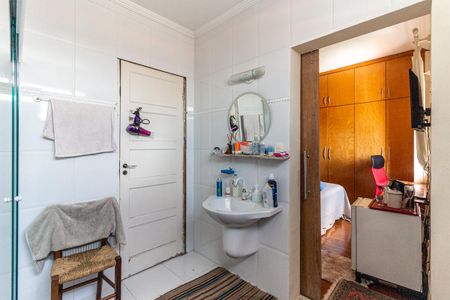 Casa de condomínio à venda com 200m², 4 quartos e 3 vagasSuíte 3