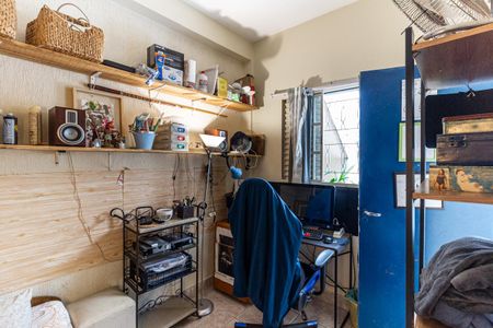 Casa de condomínio à venda com 200m², 4 quartos e 3 vagasSuíte 4