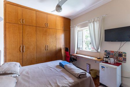 Casa de condomínio à venda com 200m², 4 quartos e 3 vagasSuíte 3