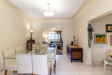 Casa de condomínio à venda com 200m², 4 quartos e 3 vagasSala de Jantar