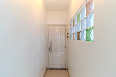 Corredor de Entrada de apartamento à venda com 2 quartos, 89m² em Higienópolis, São Paulo