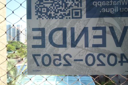 Apartamento à venda com 131m², 4 quartos e 2 vagasDetalhe