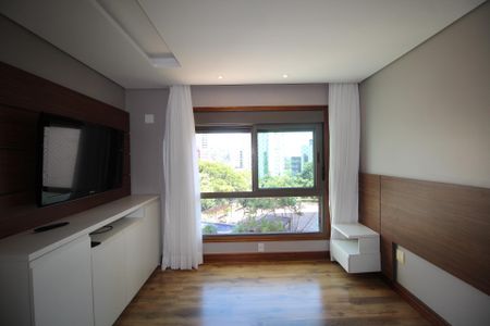 Apartamento à venda com 131m², 4 quartos e 2 vagasSuíte 1