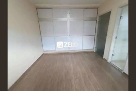 Casa à venda com 219m², 3 quartos e 3 vagas Casa à venda com 219m², 3 quartos e 3 vagasFoto 16