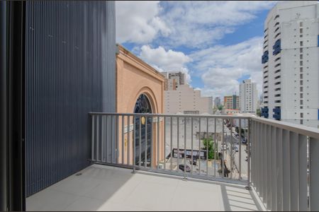 Apartamento para alugar com 25m², 1 quarto e sem vaga Apartamento para alugar com 25m², 1 quarto e sem vagaVaranda