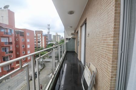Apartamento para alugar com 99m², 3 quartos e 1 vaga Apartamento para alugar com 99m², 3 quartos e 1 vagaVaranda