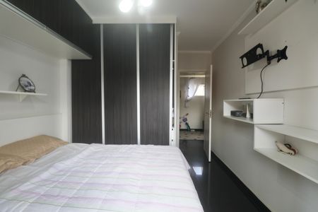 Apartamento para alugar com 99m², 3 quartos e 1 vaga Apartamento para alugar com 99m², 3 quartos e 1 vagaQuarto