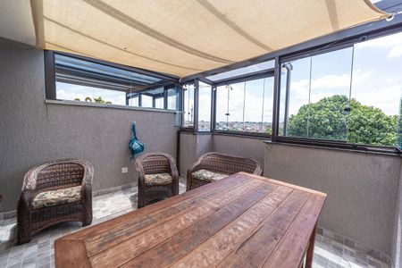 Casa de condomínio à venda com 115m², 2 quartos e 2 vagasÁrea gourmet