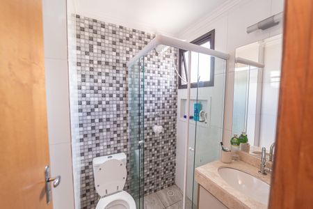 Casa de condomínio à venda com 115m², 2 quartos e 2 vagasBanheiro do Quarto 1