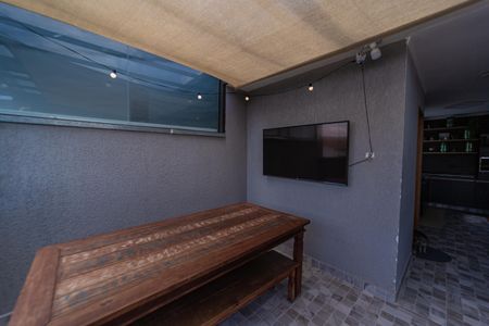 Casa de condomínio à venda com 115m², 2 quartos e 2 vagasÁrea gourmet