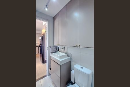 Apartamento à venda com 33m², 2 quartos e sem vagaBanheiro