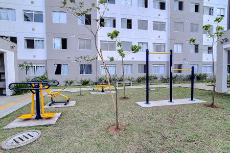 Apartamento à venda com 33m², 2 quartos e sem vagaÁrea comum