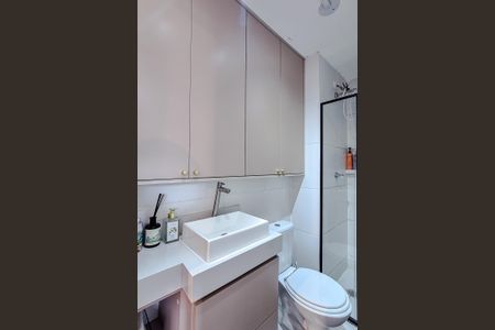 Apartamento à venda com 33m², 2 quartos e sem vagaBanheiro