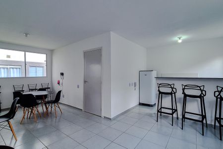Apartamento à venda com 33m², 2 quartos e sem vagaÁrea comum - Salão de festas