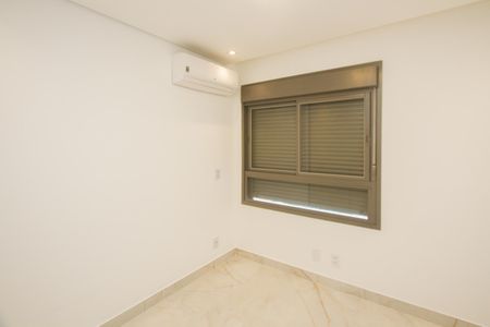 Apartamento para alugar com 105m², 2 quartos e 2 vagas Apartamento para alugar com 105m², 2 quartos e 2 vagasSuíte 2