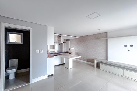 Apartamento à venda com 74m², 2 quartos e 3 vagasSala