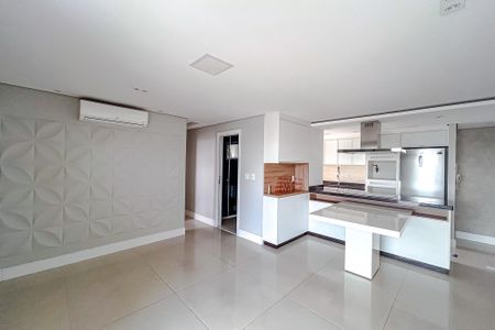 Apartamento à venda com 74m², 2 quartos e 3 vagasSala