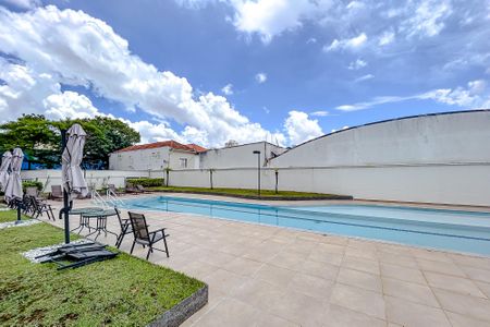 Apartamento à venda com 74m², 2 quartos e 3 vagasÁrea comum - Piscina