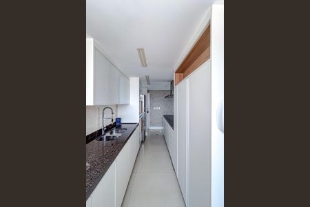 Apartamento à venda com 74m², 2 quartos e 3 vagasÁrea comum