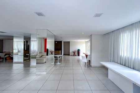 Apartamento à venda com 74m², 2 quartos e 3 vagasÁrea comum - Salão de festas