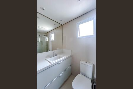 Apartamento à venda com 74m², 2 quartos e 3 vagasBanheiro da Suíte