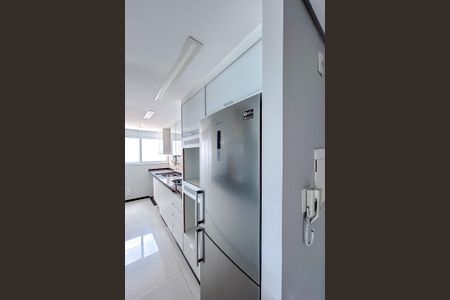 Apartamento à venda com 74m², 2 quartos e 3 vagasCozinha