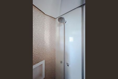 Apartamento à venda com 74m², 2 quartos e 3 vagasBanheiro