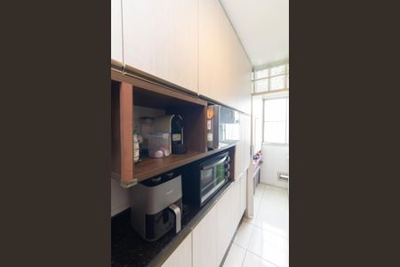 Apartamento à venda com 49m², 2 quartos e 1 vagaCozinha e Área de Serviço