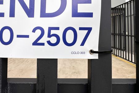 Apartamento à venda com 51m², 2 quartos e 1 vaga Apartamento à venda com 51m², 2 quartos e 1 vagaCCLO-303