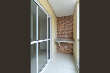 Apartamento à venda com 51m², 2 quartos e 1 vaga Apartamento à venda com 51m², 2 quartos e 1 vagaVaranda e Área de Serviço