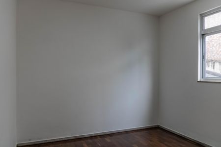 Apartamento à venda com 160m², 4 quartos e 1 vaga Apartamento à venda com 160m², 4 quartos e 1 vagaQuarto 2