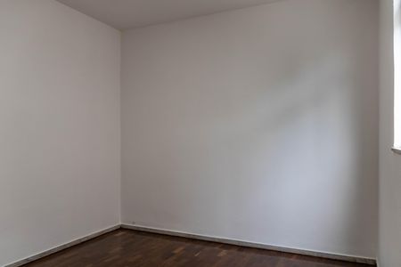 Apartamento à venda com 160m², 4 quartos e 1 vaga Apartamento à venda com 160m², 4 quartos e 1 vagaQuarto 2