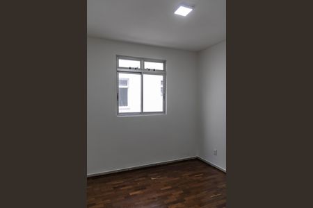 Apartamento à venda com 160m², 4 quartos e 1 vaga Apartamento à venda com 160m², 4 quartos e 1 vagaQuarto 3
