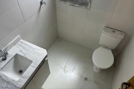 Apartamento à venda com 51m², 2 quartos e 1 vagaSuíte - Banheiro 
