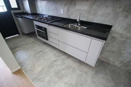 Apartamento para alugar com 83m², 2 quartos e 2 vagas