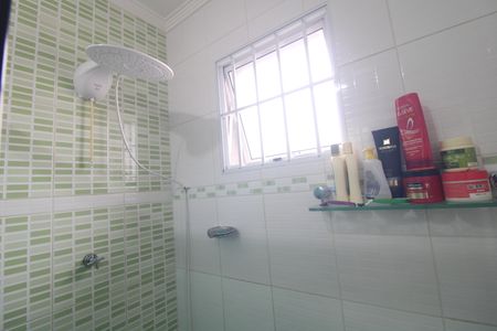 Casa para alugar com 164m², 3 quartos e 2 vagasBanheiro da suíte