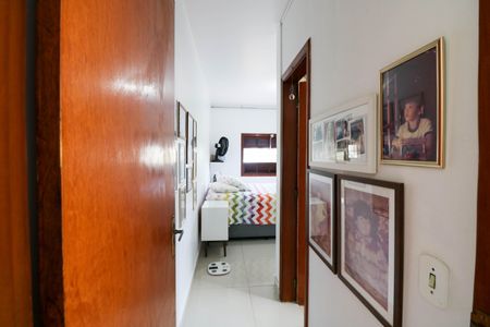 Casa à venda com 167m², 5 quartos e 2 vagasQuarto 4 Suíte