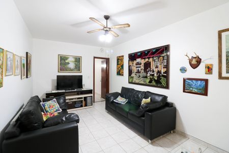 Casa à venda com 167m², 5 quartos e 2 vagasSala