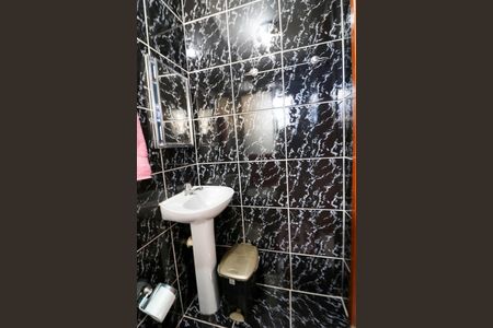 Casa à venda com 167m², 5 quartos e 2 vagasBanheiro da Suíte