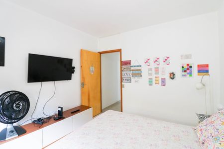 Casa à venda com 167m², 5 quartos e 2 vagasQuarto 2