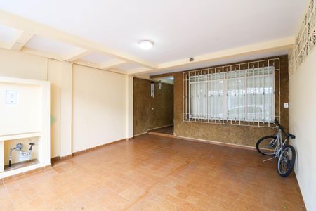 Garagem de casa à venda com 5 quartos, 167m² em Santo Amaro, São Paulo