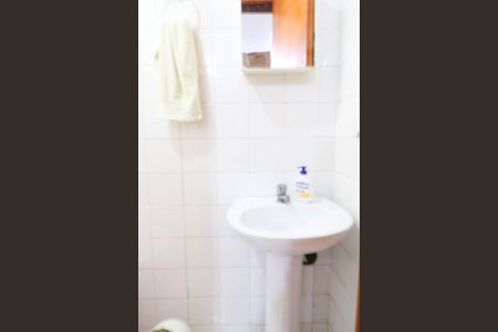 Casa à venda com 167m², 5 quartos e 2 vagasBanheiro de serviço